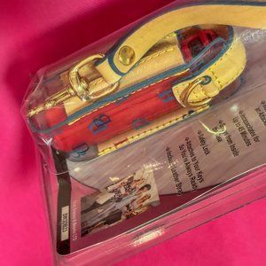 Dooney & Bourke Holster Pepper Spray / Streetwise 23 Pepper Spray